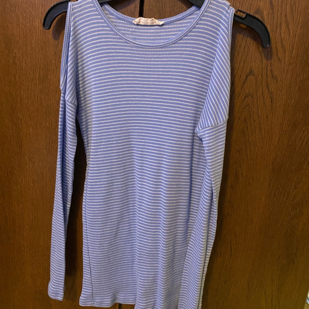 Blue and white striped  cut out on the sleeves